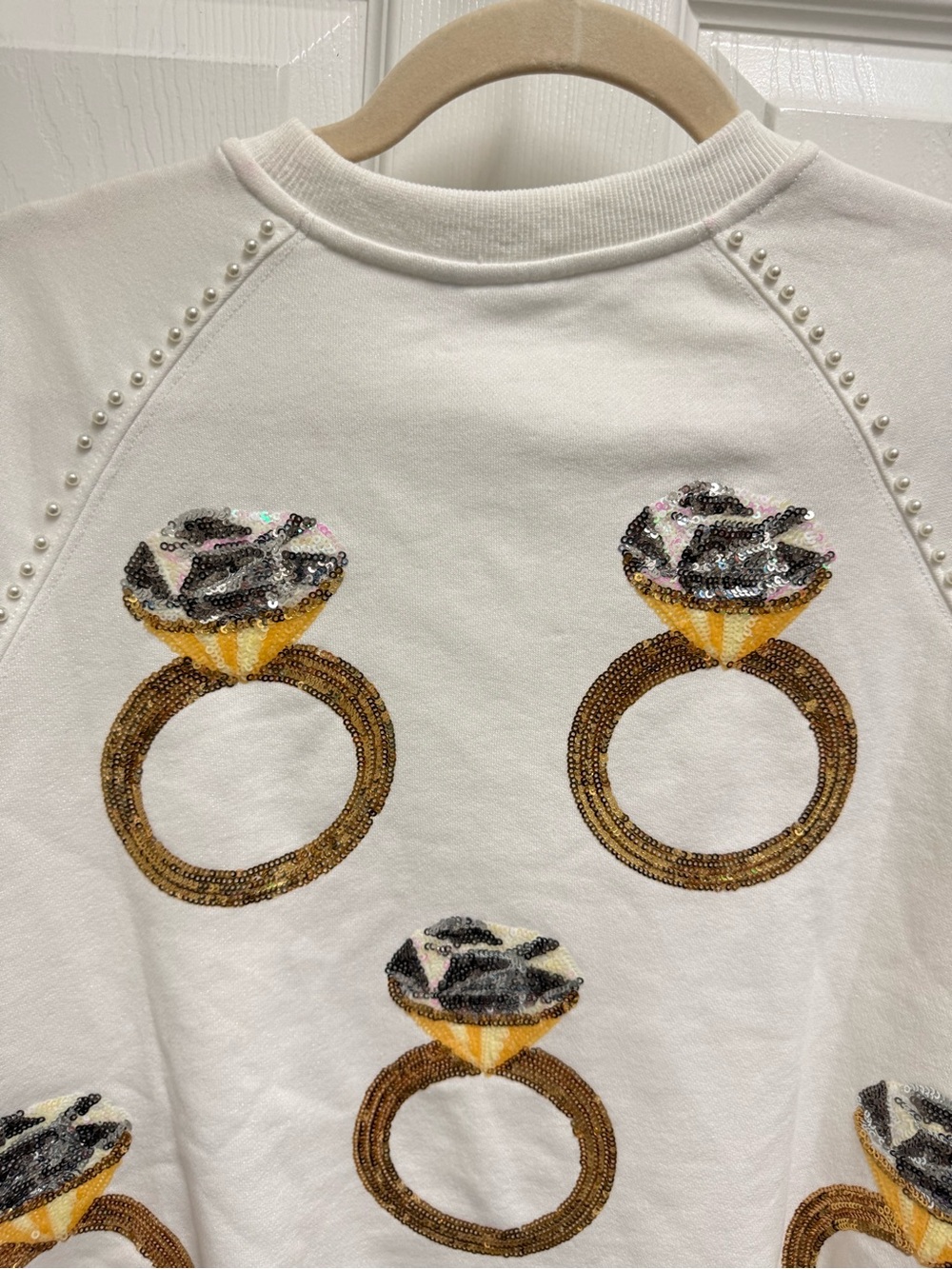 NWT Queen of Sparkles White Ring Cropped Sweater Top - Picture 7 of 9
